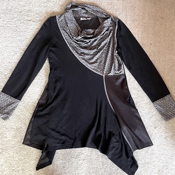 Dzhavael Couture tunic size S - Picture 3 of 6